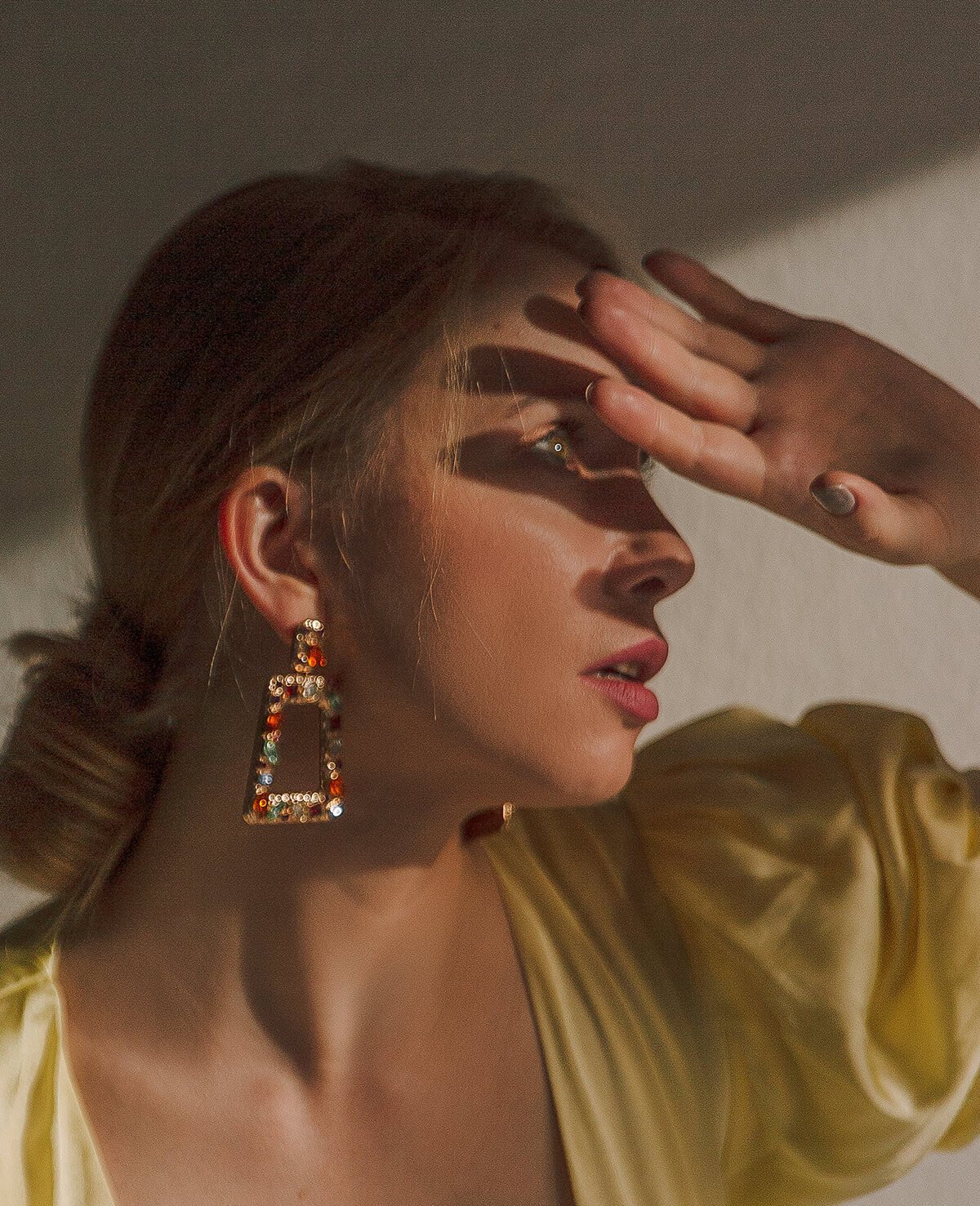 Multi stone earrings - Image 2