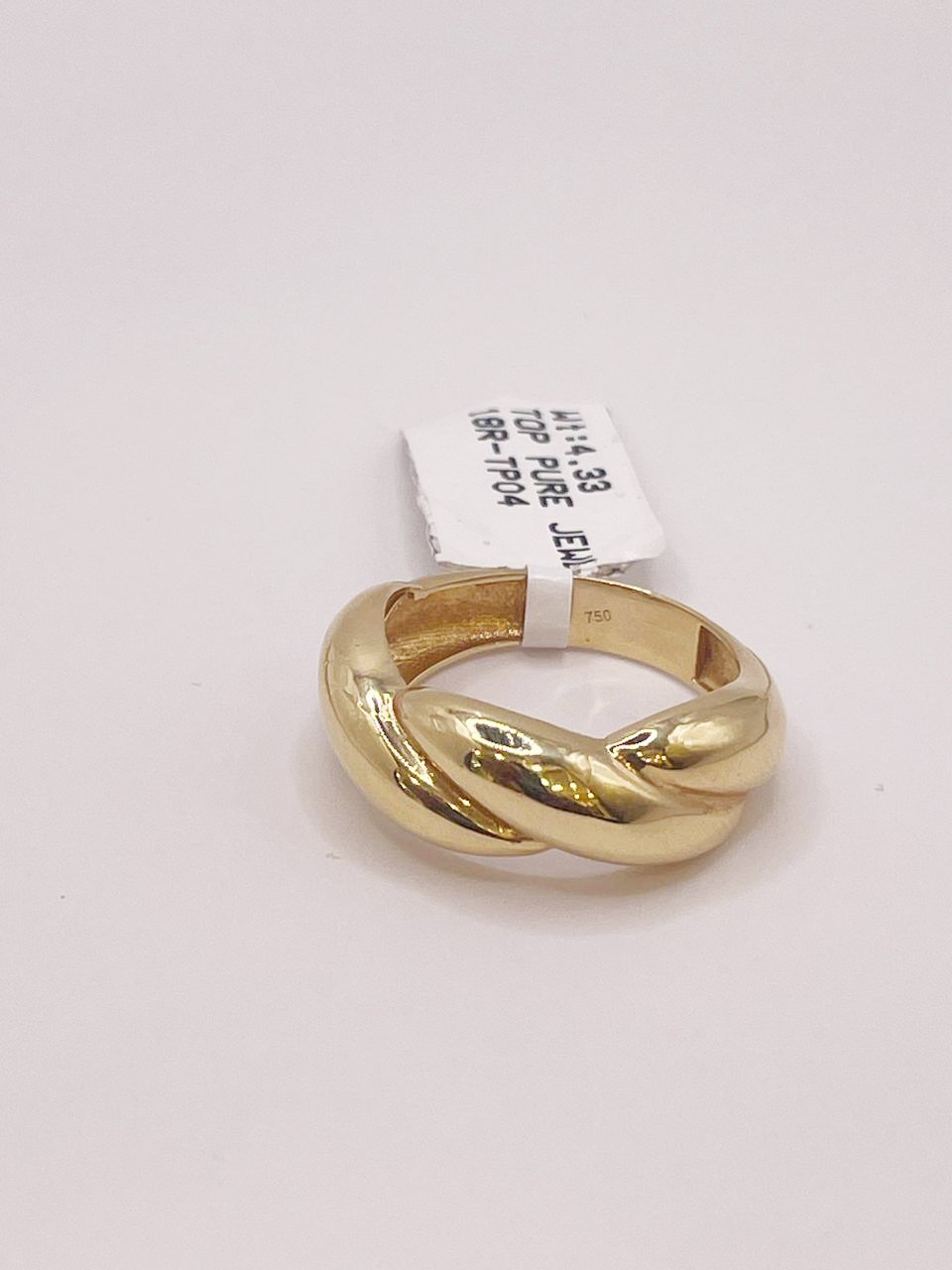 Yellow Gold Interlocking Ring
